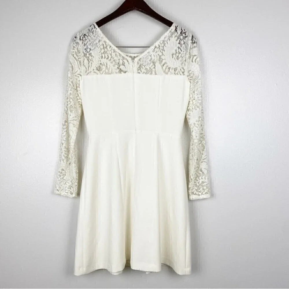 Gianni Bini Scoop Neck Lace Long Sleeve Pleated Dress Ivory Size 4 - Picture 5 of 10